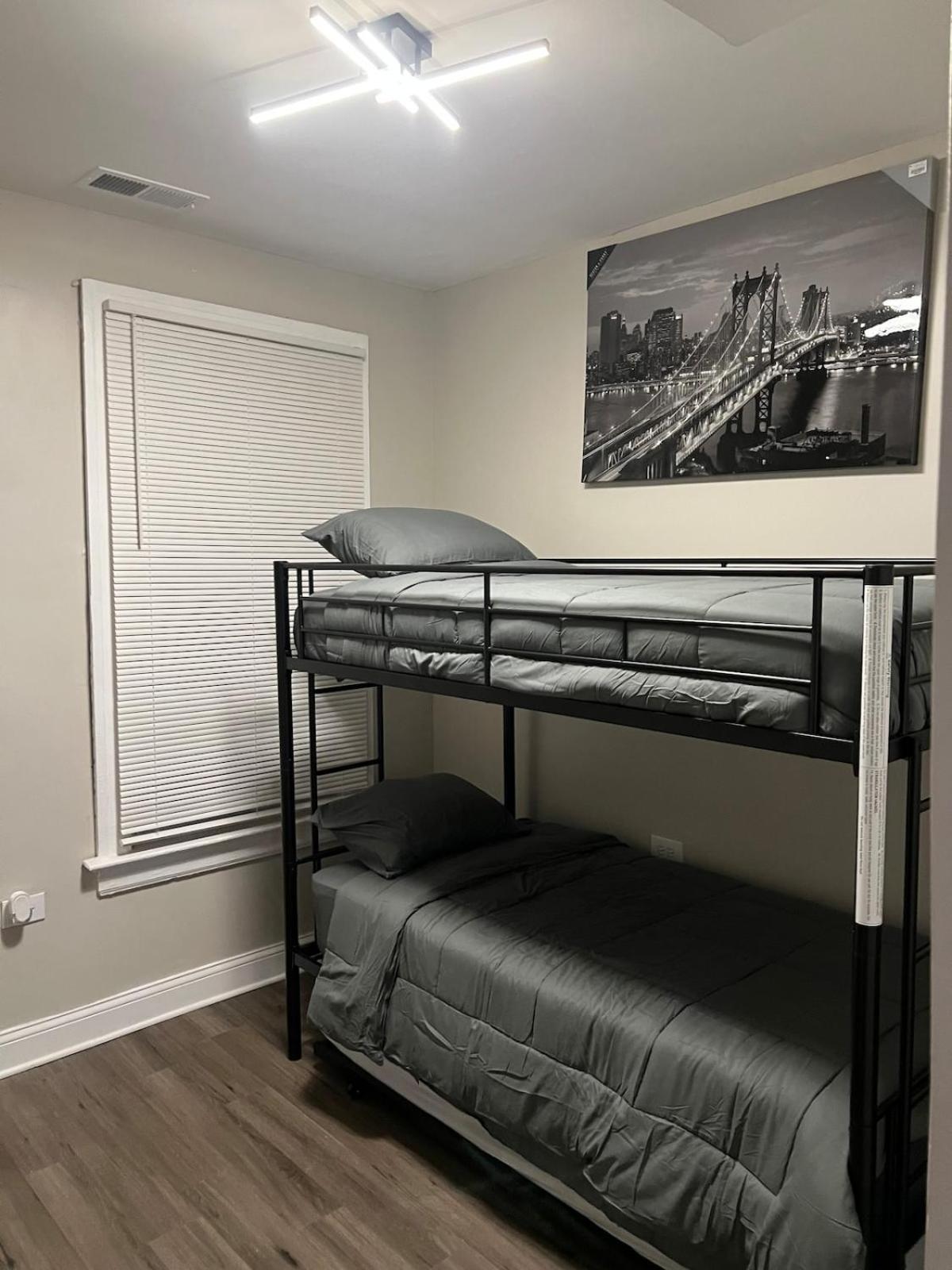 Chic Retreat Apartment Чикаго Екстериор снимка